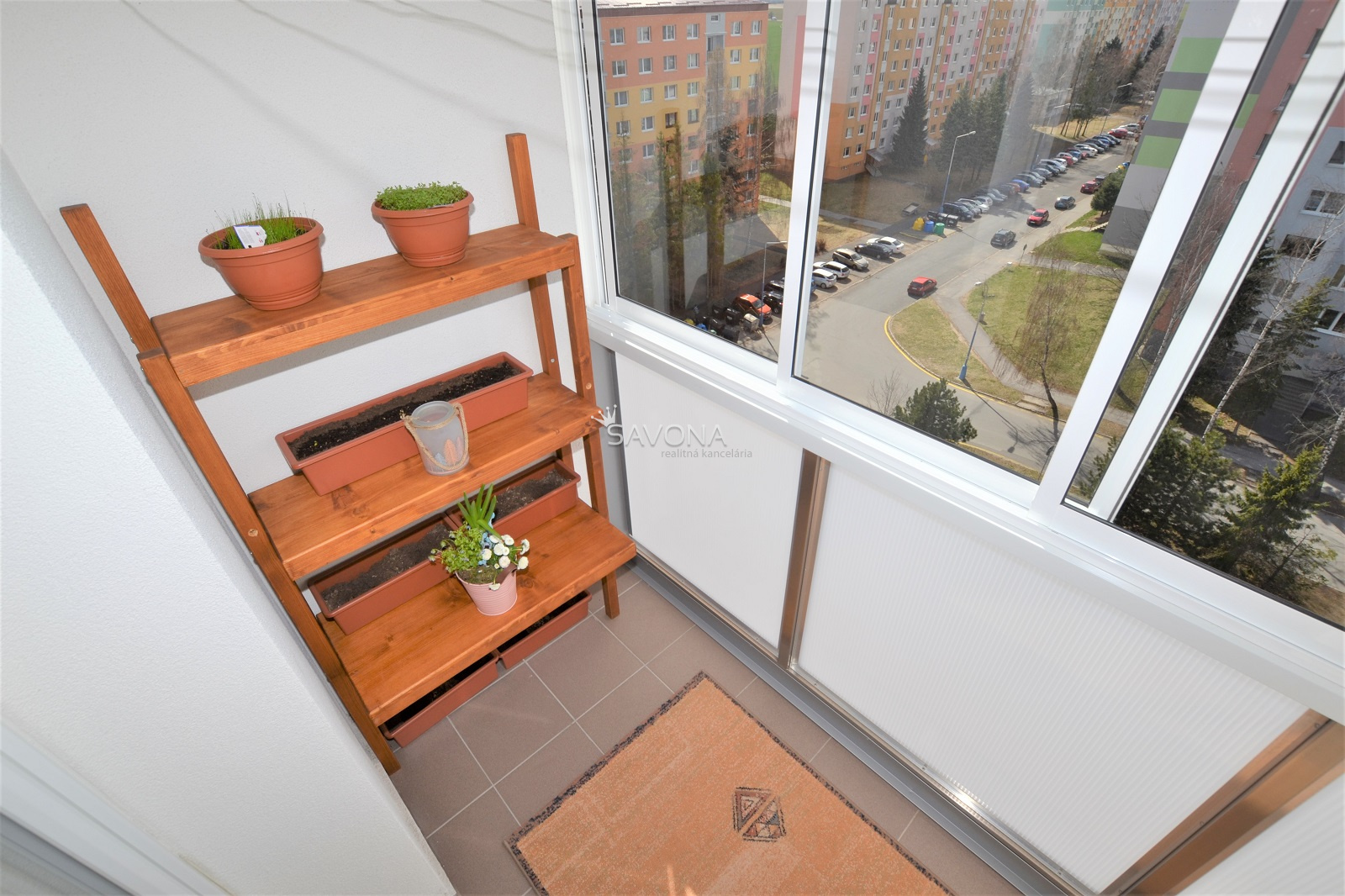 PREDANÝ - 3 izbový byt s balkónom,  81 m2, ul. Rázusova, Poprad