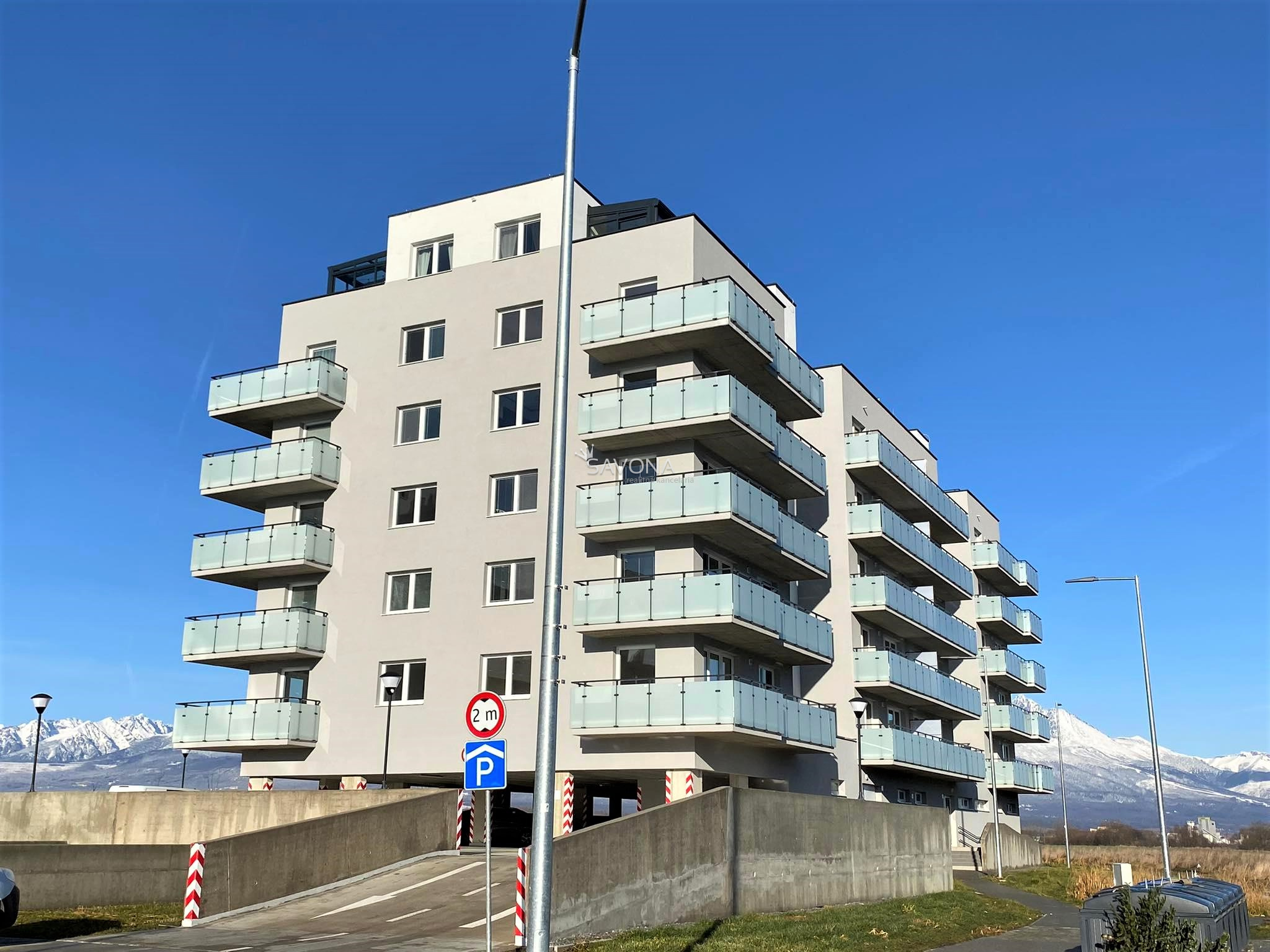 PRENAJATÝ |  novostavba 2 izbového bytu s parkovacím státím, sídlisko JUH III, POPRAD